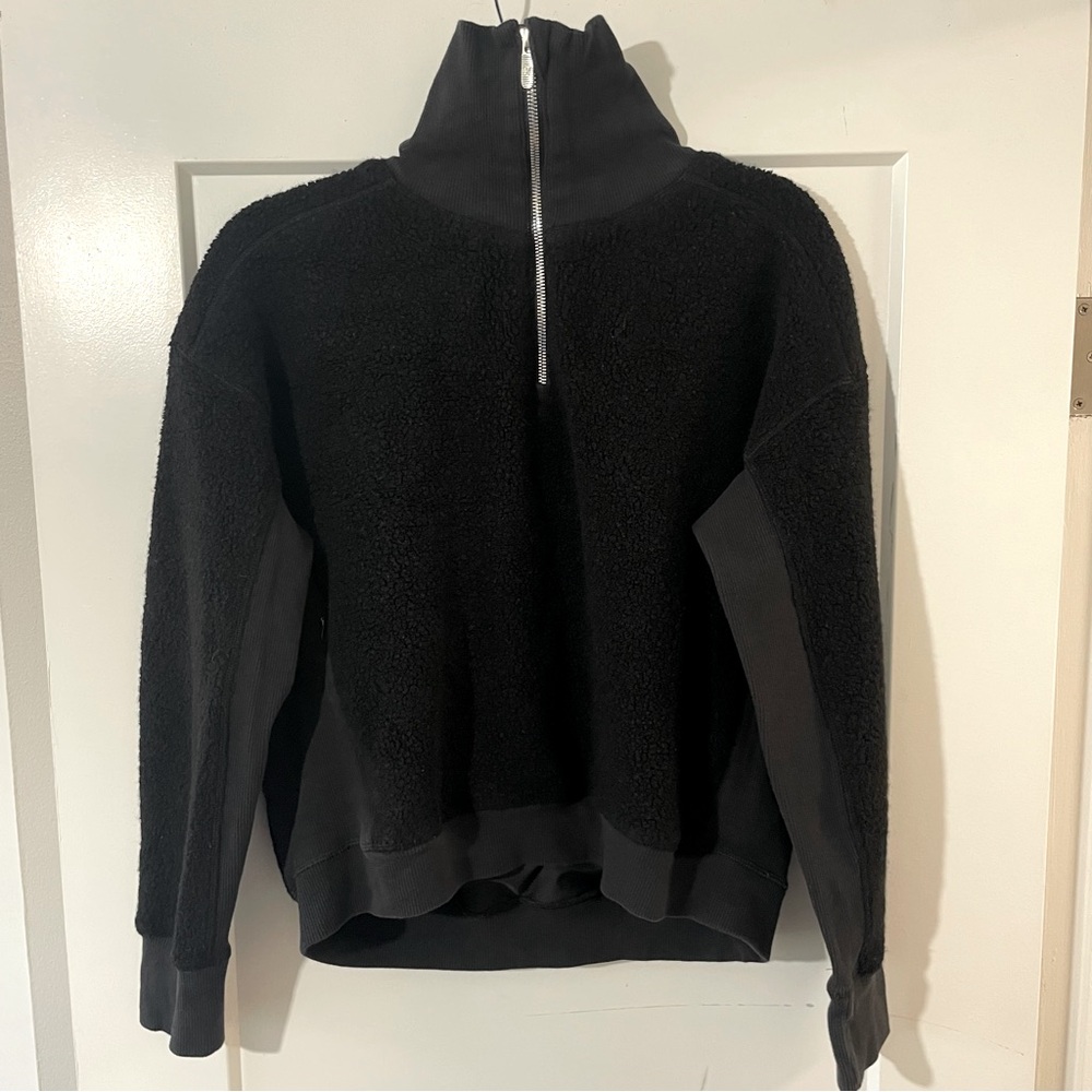 Lululemon Stand Out Sherpa 1/2 Zip Sz 6 In Black